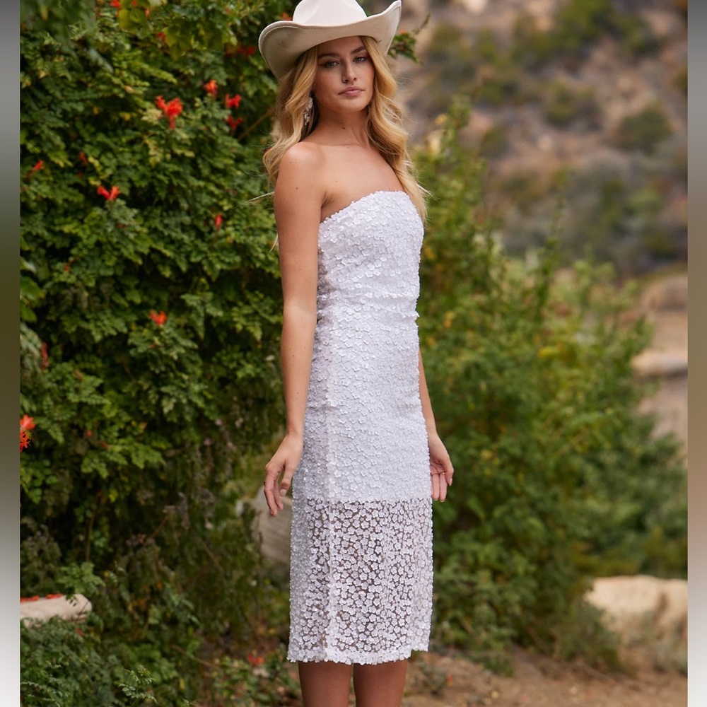 NWT Hannah White Floral Applique Midi Dress 12th Tribe
